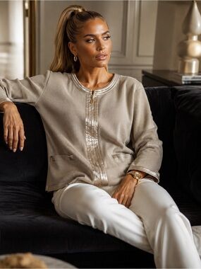 St. John Collection Knit Zip-Front Sweater